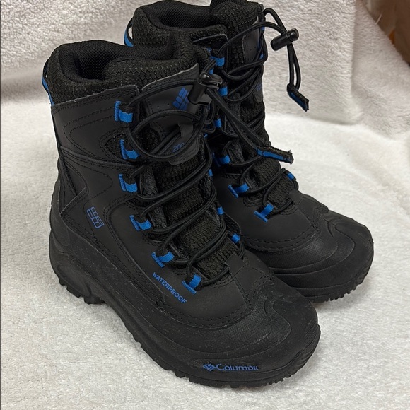 Columbia Kids' Bugaboot Celsius Snow  size 1 - Picture 1 of 8